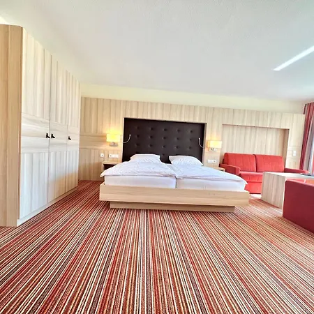 Schwarzwalapartment Nr 6 Presidential 40qm Doppelbett Modern Apartment *
